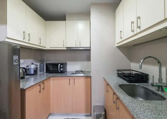 Stayhere Florence 1br Near Venice Mall Mckinley Manille