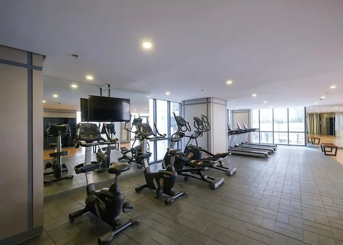 Stayhere Florence 1br Near Venice Mall Mckinley Manille